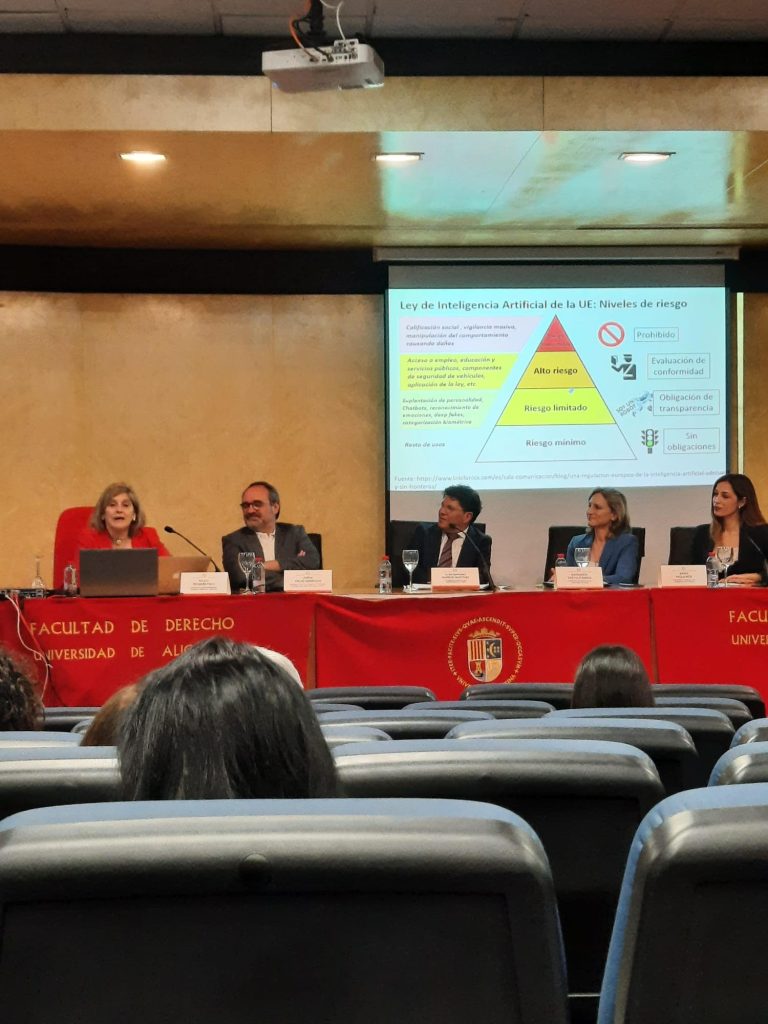 Foto del Congreso Internacional "Nuevo marco jurídico sobre la Inteligencia Artificial: su irrupción en el Derecho de Daños"